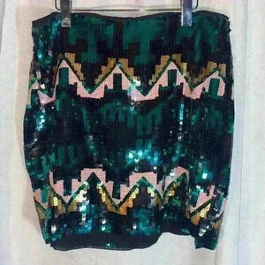 Divided sequined mini skirt